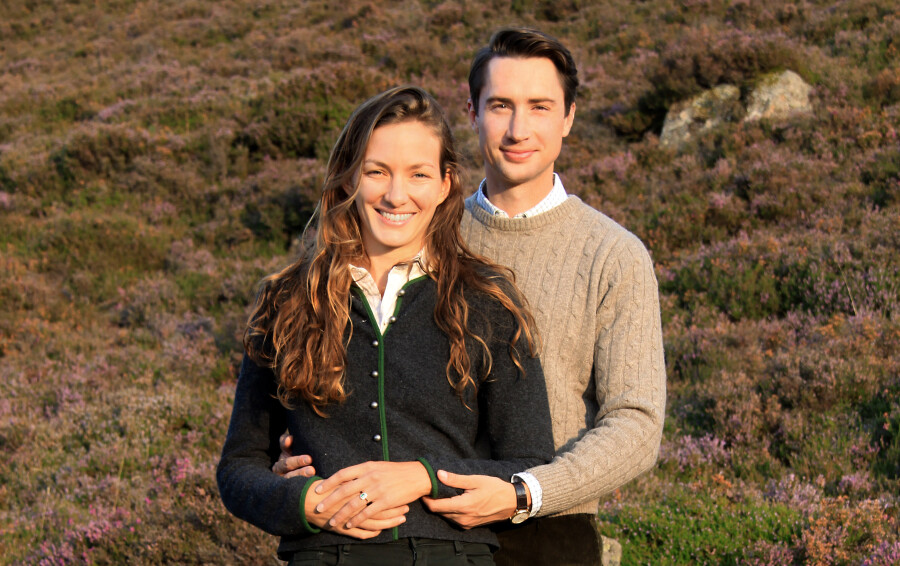 Le prince Pál Antal Esterházy et Franziska von Reutter se sont fiancés le 21 août 2021, dans le Tyrol autrichien.